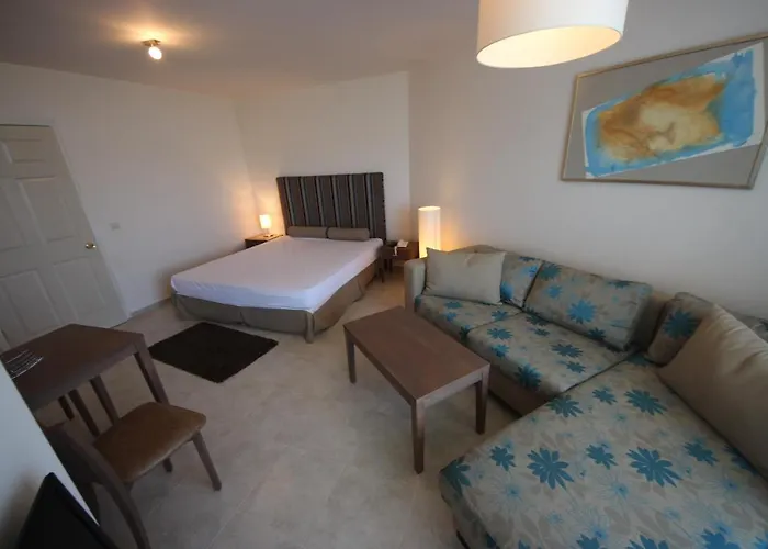 Menada アパート ソゾポル