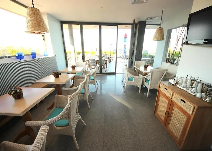 アパート Menada *